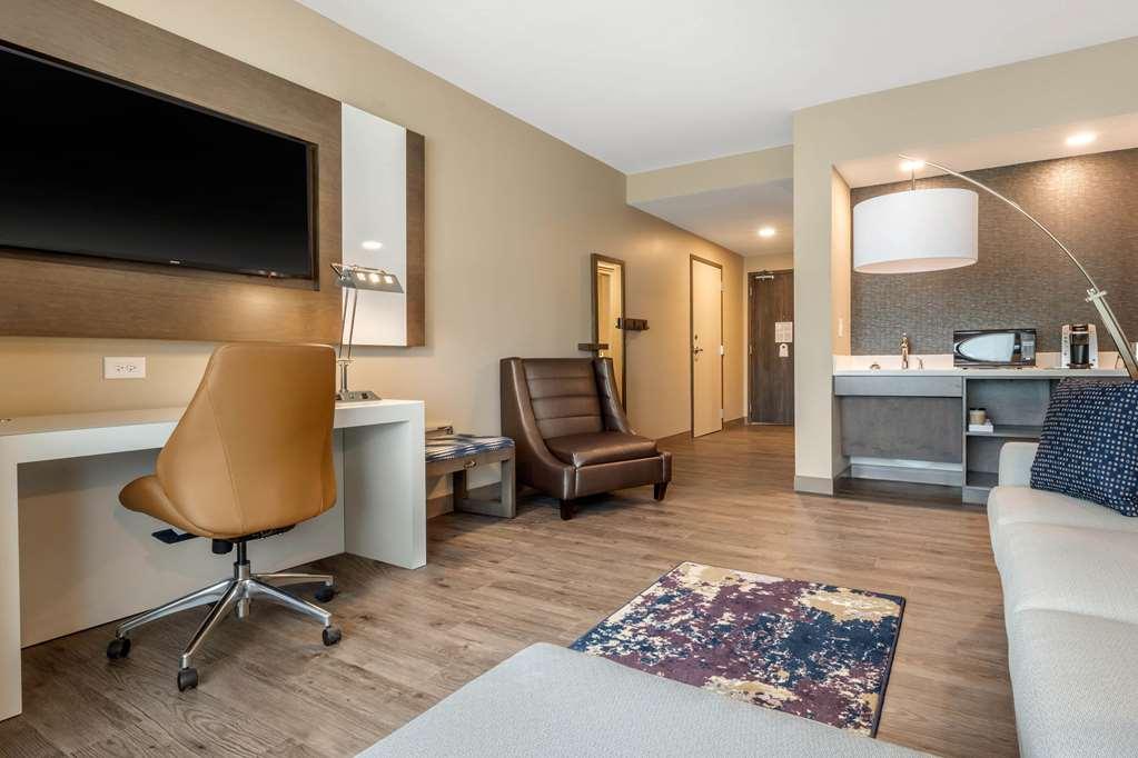 Hotel Cambria Downtown *