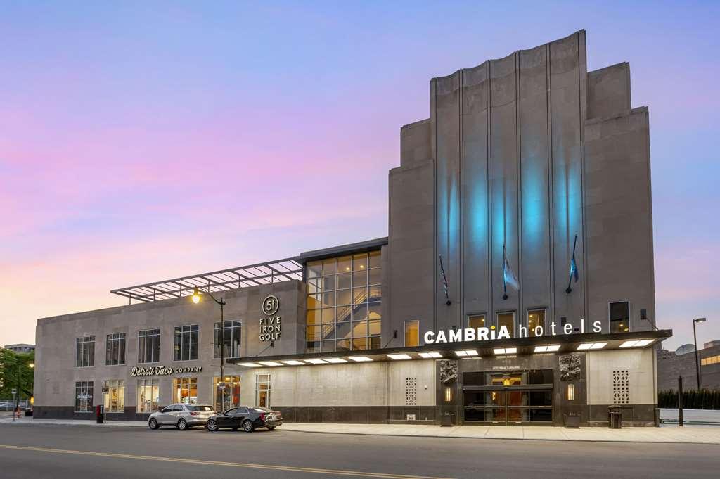 Cambria Downtown Hotel