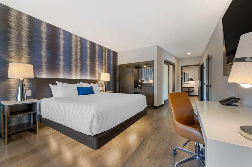 Cambria Downtown Detroit