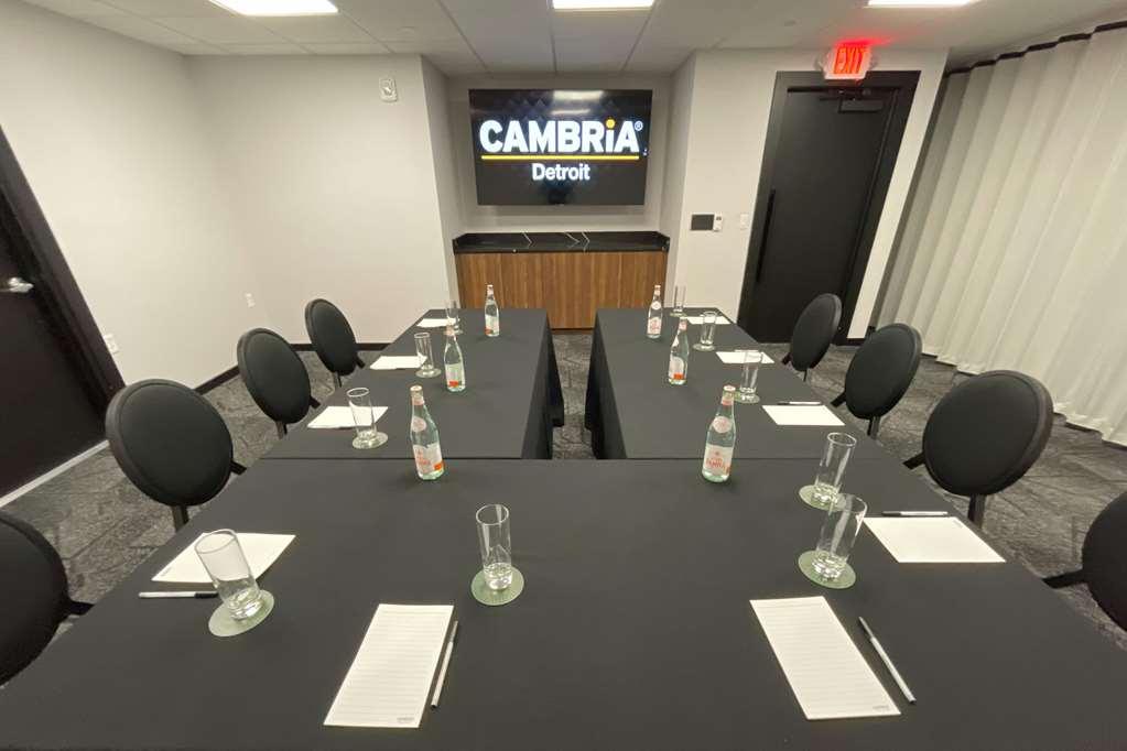 Cambria Downtown *